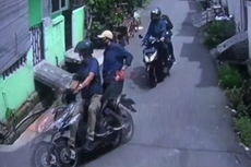 Aksi Petugas Biro Pertanahan Gadungan Usai Mencuri di Cengkareng Barat Terekam CCTV