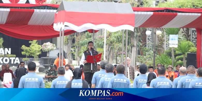 Perkuat Kesiapsiagaan Bencana, Wali Kota Semarang Kukuhkan FPRB 2025–2028