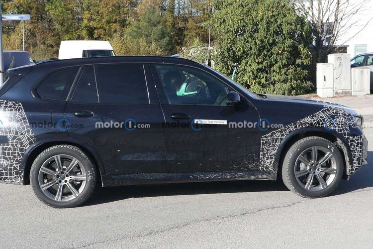 BMW X5 terbaru, ada varian hybrid