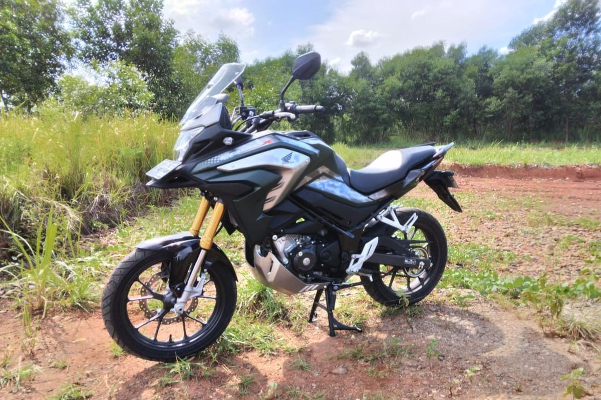 Honda CB150X 