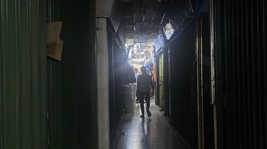 Kios di Pasar Cipulir Banyak yang Tutup, Terpasang Tulisan 'Disewakan'