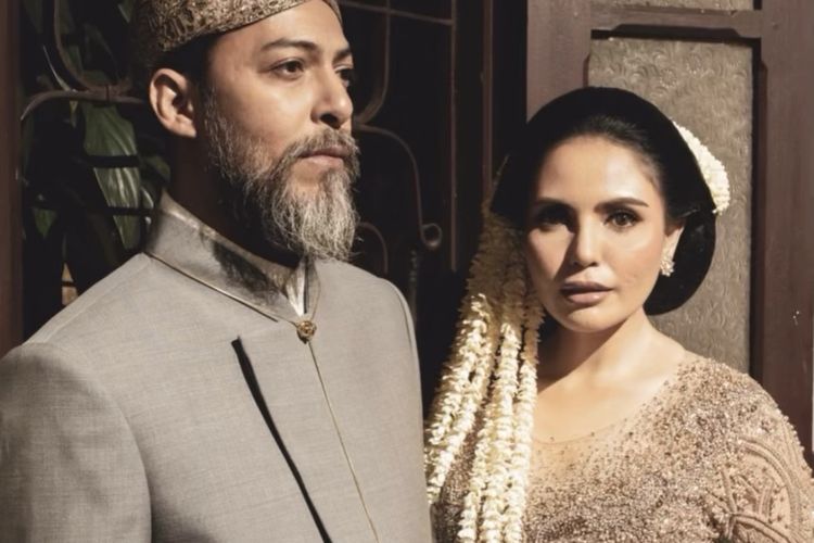 Luna Maya & Ringgo Hadir di Pernikahan Alex Abbad: Sajian Nasi Bungkus