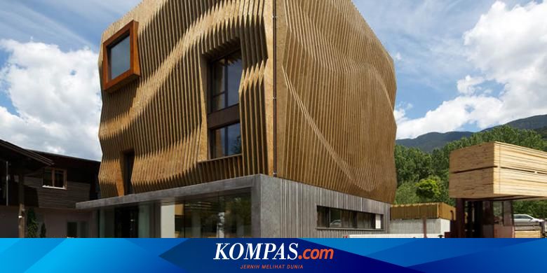 Fasad Kantor dengan Kayu Bergelombang
