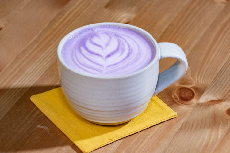 Manis dan Creamy, Ini 5 Minuman Ube Yang Bisa Dicoba Saat Tangerang