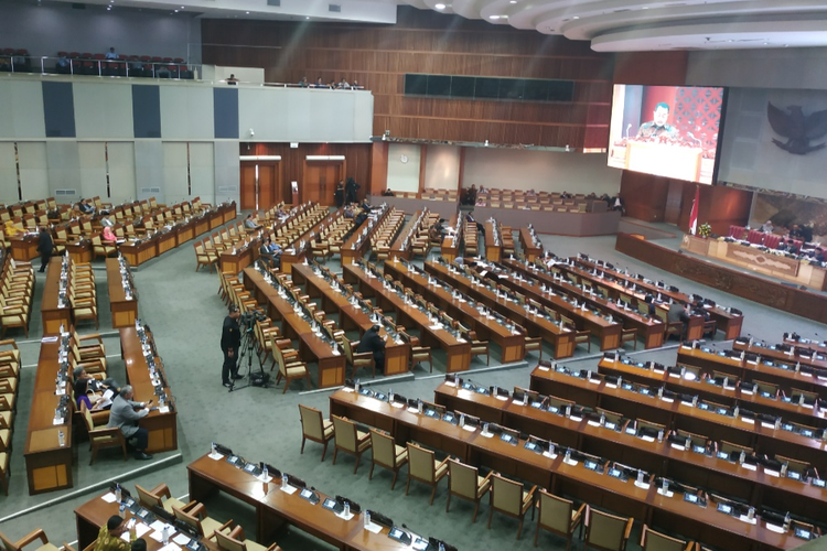 Rapat Paripurna Masa Persidangan I Tahun 2019-2020 di Kompleks Parlemen, Senayan, Jakarta, Selasa (20/8/2019)