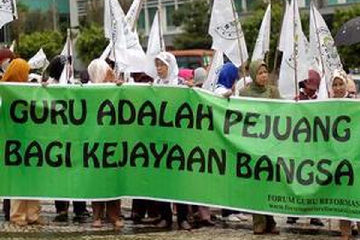 Nasib guru bantu masih memprihatinkan.