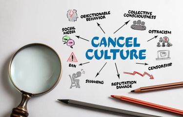 3 Dampak "Cancel Culture" terhadap Kesehatan Mental Halaman all ...