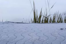 Wisatawan Gunung Bromo dan Semeru Diminta Waspadai Fenomena 