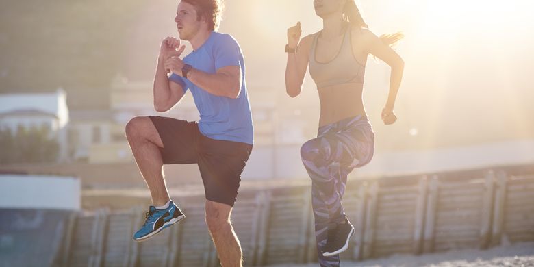 Takut Jogging Di Luar Ini Manfaat Lari Di Tempat Halaman All Kompas Com