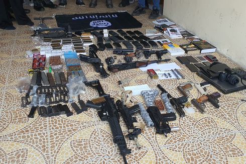 Senjata Api dan Bendera ISIS Ditemukan di Rumah Karyawan BUMN Terduga Teroris di Bekasi