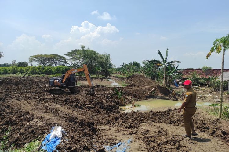 Tanggul Sungai Tuntang Demak yang Jebol Mulai Ditambal, Ditarget Rampung 14 Hari