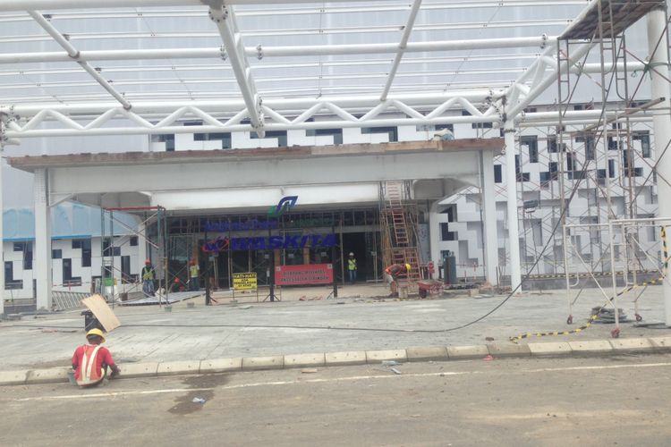 Paket pekerjaan terminal baru Bandara Internasional Ahmad Yani, Semarang, Kamis (22/3/2018).