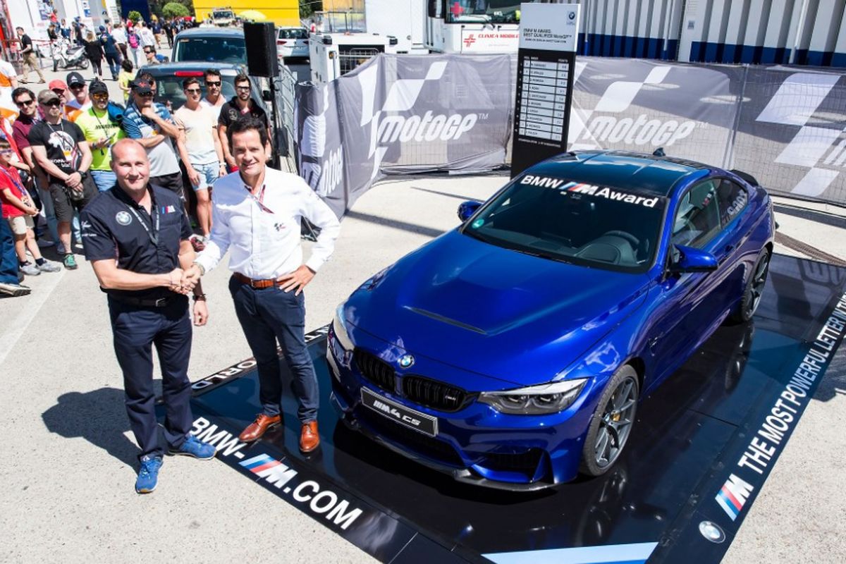 The New BMW M4 CS jadi hadiah MotoGP 2017