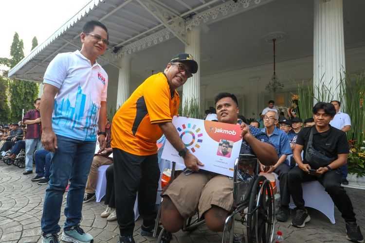 Tak Hanya Bantuan Tunai, Pemprov DKI Dukung Mobilitas dan Kesejahteraan Penyandang Disabilitas
