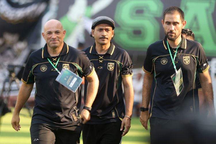 Jelang Piala Presiden 2026, Bernardo Tavares Ungkap Fokus Utama Persebaya