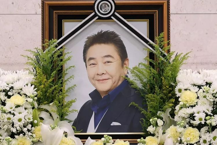 Pada 1 Februari 2022, artis senior Korea Selatan Heo Cham meninggal dunia setelah berjuang melawan kanker hati