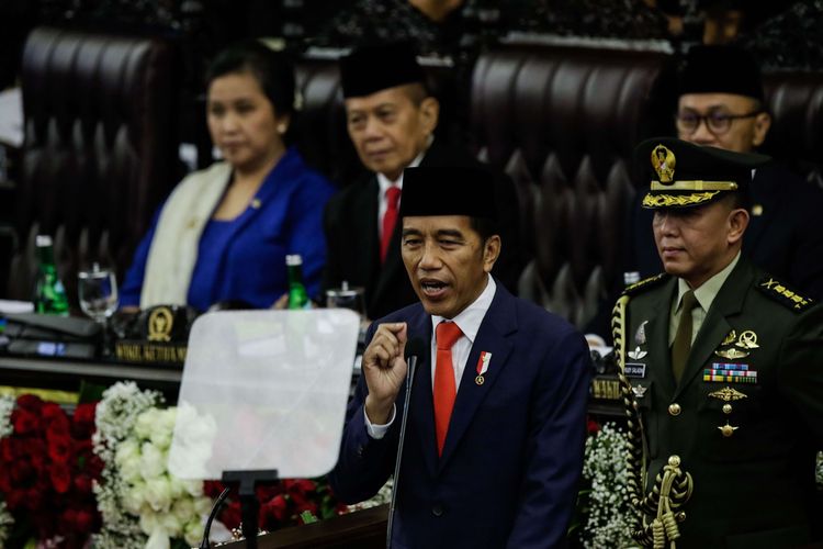 Joko Widodo memberikan pidato saat pelantikan Presiden dan Wakil Presiden RI di Gedung DPR/MPR, Jakarta, Minggu (20/10/2019). Jokowi dan Maruf Amin sebagai Presiden dan Wakil Presiden masa jabatan 2019-2024.