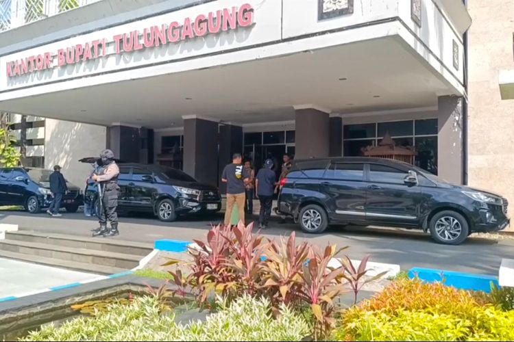 KPK Sita Dokumen dan Uang Rp 95 Juta Terkait Kasus Pemerasan Bupati Tulungagung 