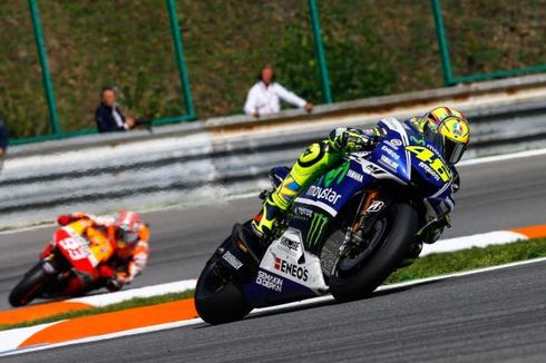 Rossi: Mengapa Ada Perbedaan antara Saya dan Marquez?