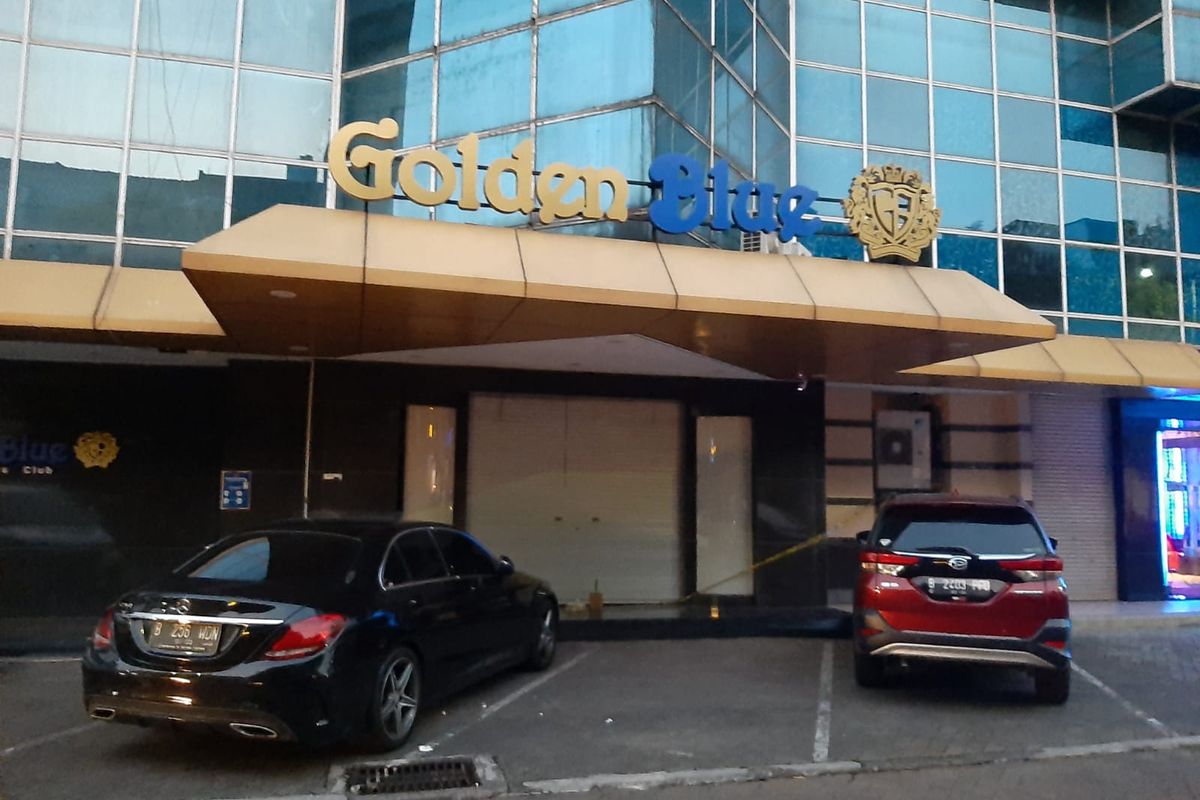 Bokep di tempat karaoke