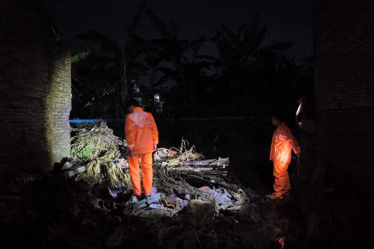 Magetan Diguyur Hujan 5 Jam, 31 Rumah Warga Terendam