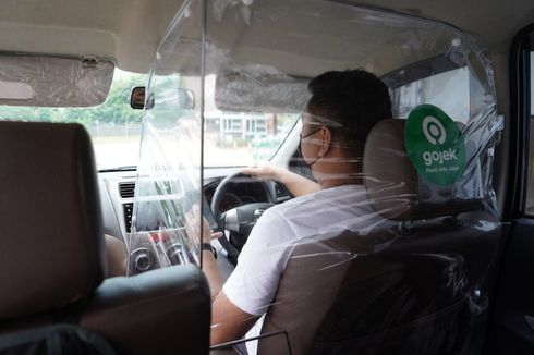 Bersiap New Normal, Gojek Pasang Sekat di Armada GoCar