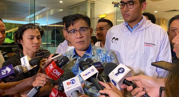 Budiman Sudjatmiko Yakin Gibran Kuasai Panggung Debat Cawapres: Dia Tahu Lapangan