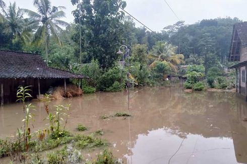 Banjir dan Longsor Landa Wonogiri, Belasan Rumah Warga Terdampak