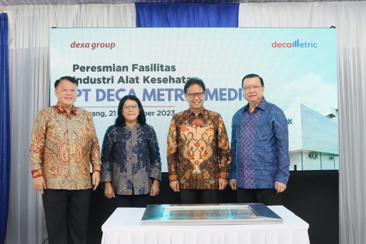 Peresmian fasilitas industri alat kesehatan pertama Dexa Group
melalui PT Deca Metric Medica pada Kamis, 21 Desember 2023 di Kawasan Industri Jababeka, Cikarang, Jawa Barat.