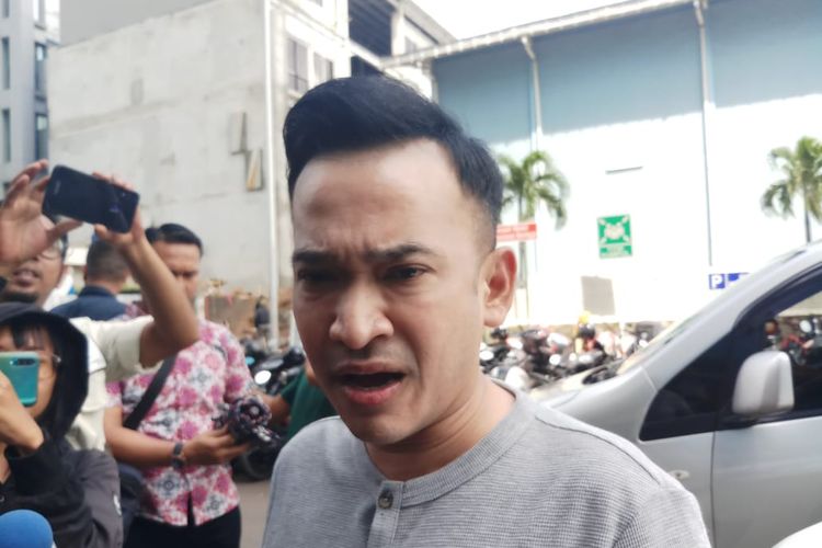 Pembawa acara Ruben Onsu saat ditemui di kawasan Tendean, Jakarta Selatan, Rabu (15/1/2020).