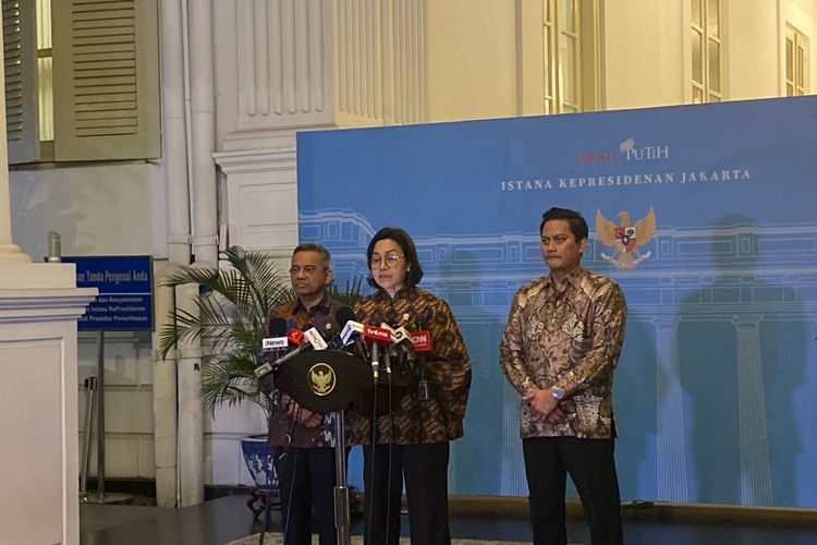 Sri Mulyani Laporkan Rancangan Nota Keuangan dan RAPBN 2026 ke Prabowo