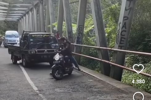 Viral, Video Penumpang Pikap Marahi dan Usir Pengendara Sepeda Motor di Jembatan Cangar, Ini Kata Polisi