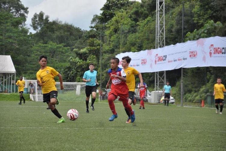 Dalam pertandingan di perempat final, tim asuhan Asep Padian tersebut menang 5-0 ketika melawan Football West (Australia).