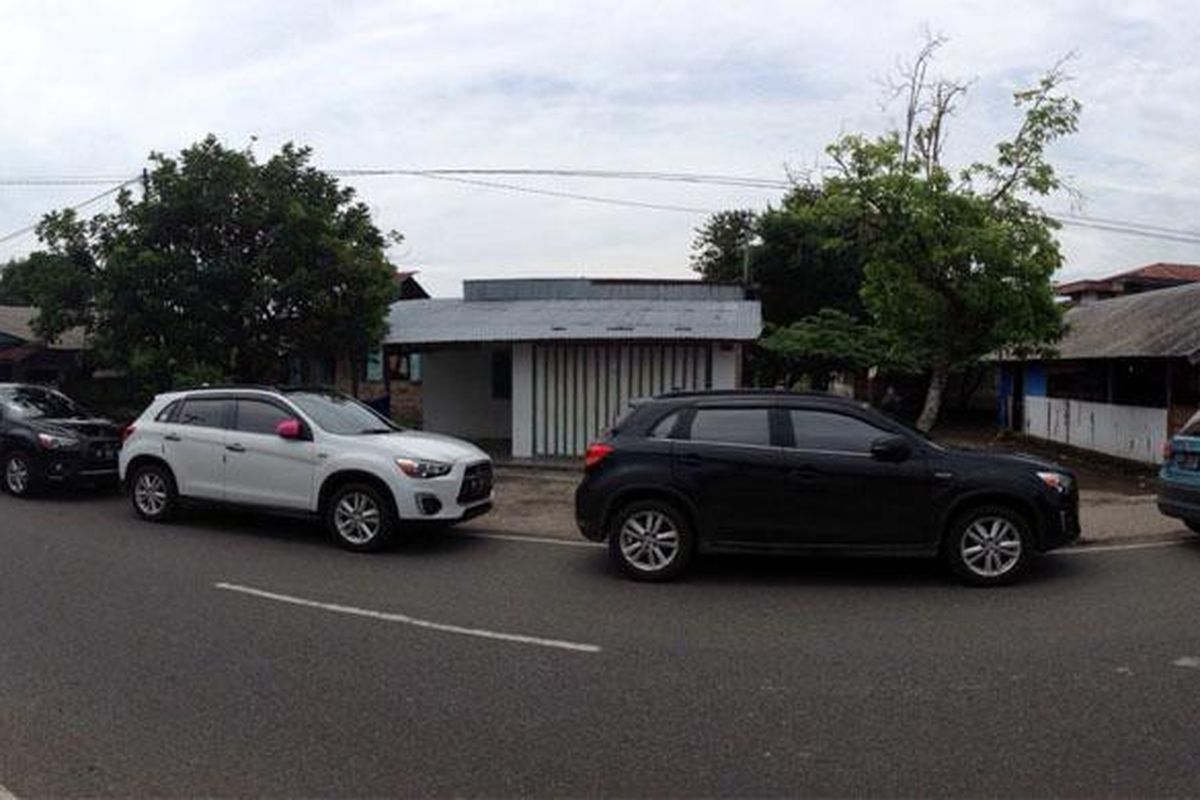 Konvoi mobil MitOSI jelajah ke Bukit Tinggi.