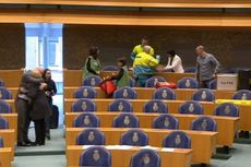 Seorang Pria Mencoba Bunuh Diri di Dalam Ruang Parlemen Belanda