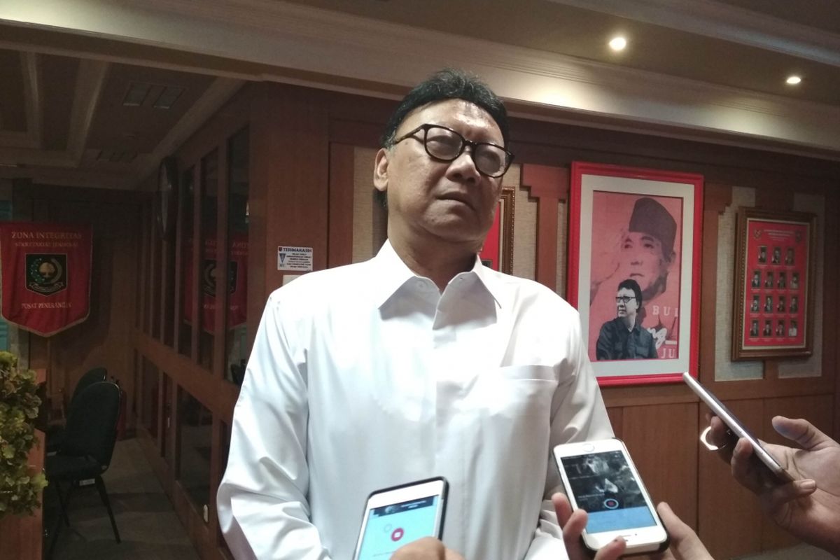 Menteri Dalam Negeri, Tjahjo Kumolo Ketika Ditemui di Kemendagri, Jakarta, Selasa (16/5/2017).
