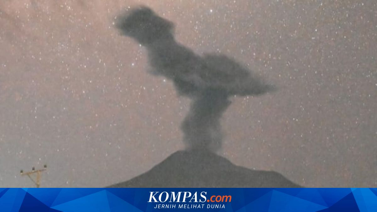 Gunung Lewotobi Meletus Lagi Malam Ini, Sejumlah Desa Dilanda Hujan Abu
