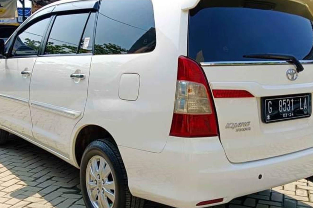 Innova diesel bekas, harga dibawah Rp 200 juta 