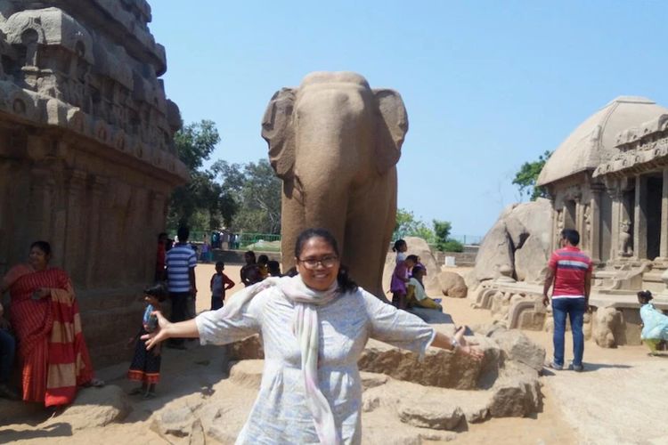 Anggy Eka Pratiwi mahasiswi S3 asal Banyuwangi (Jawa Timur) yang sekarang sedang menempuh studi di India.