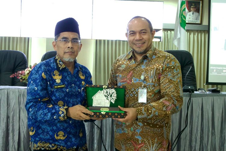 Badan Pengelola Tabungan Perumahan Rakyat (BP Tapera)
kembali mendorong para Pegawai Negeri Sipil (PNS) untuk dapat melakukan pemutakhiran
data peserta. Pada kesempatan kali ini, BP Tapera bersama dengan Pemerintah Provinsi
Kalimantan Timur menggelar forum yang menghadirkan para PNS Kalimantan Timur pada hari
Selasa, 9 Agustus 2022.
