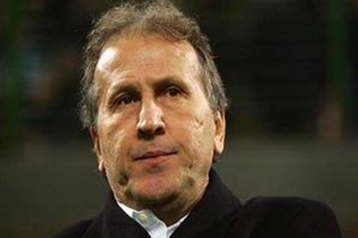 Zico siap menerima tawaran jadi pelatih Lazio.