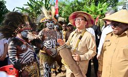 Dorong Ekonomi Berkelanjutan di Papua, Mendes Yandri Andalkan Sinergi Tekad dan Kopdes Merah Putih