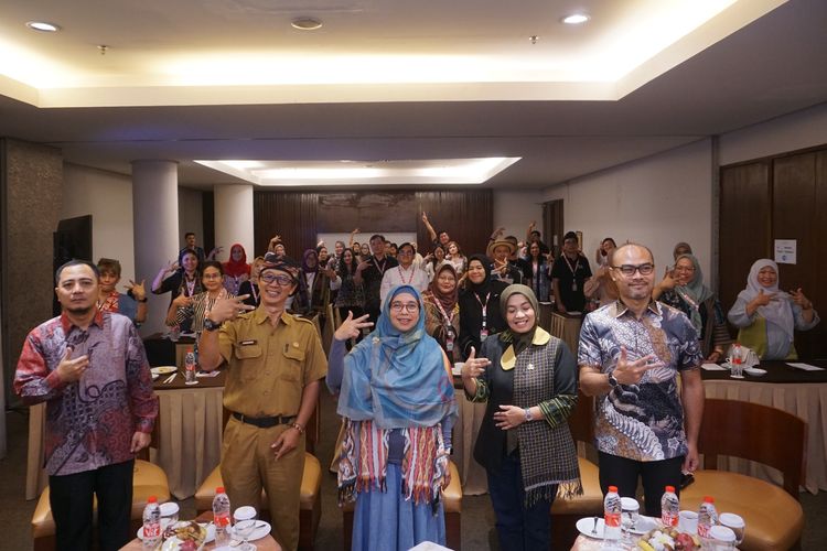 Program akselerator Bootcamp Apresiasi Kreasi Indonesia (AKI) 2024 sudah berlangsung di delapan kota (Bekasi, Serang, Denpasar, Magelang, Singkawang, Blitar, Palu dan Toba) sejak dimulai pada 23 April 2024.