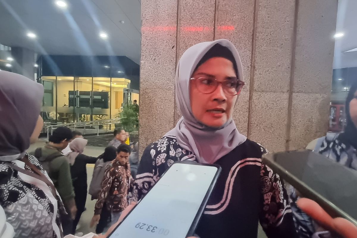 Juru Bicara Kementerian Perhubungan (Kemenhub) Adita Irawati saat ditemui di Gedung Kemenhub, Jakarta, Senin (13/11/2023).