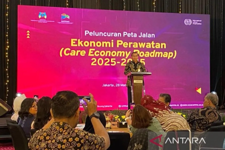 Staf Ahli Menaker Bidang Ekonomi Aris Wahyudi dalam pelucuran Peta Jalan Ekonomi Perawatan di Jakarta, Kamis (28/3/2024).