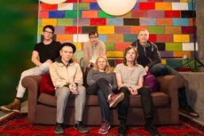 Lirik dan Chord Unnecessary Drama, Singel Baru Belle and Sebastian