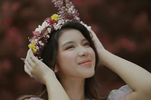 10 Lagu Galau Tiara Andini, Ada yang Mirip dengan Kisah Cintanya