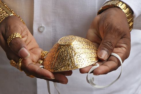 Pengusaha Ini Pesan Masker Termahal di Dunia Seharga Rp 22 Miliar, Bertakhtakan Emas dan Berlian