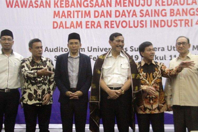 Menko Bidang Kemaritiman Luhut Panjaitan usai menyampaikan kuliah umum di USU, Senin (18/2/2019)