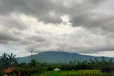 Gunung Lewotobi Alami 12 Kali Gempa Guguran Selama 6 Jam